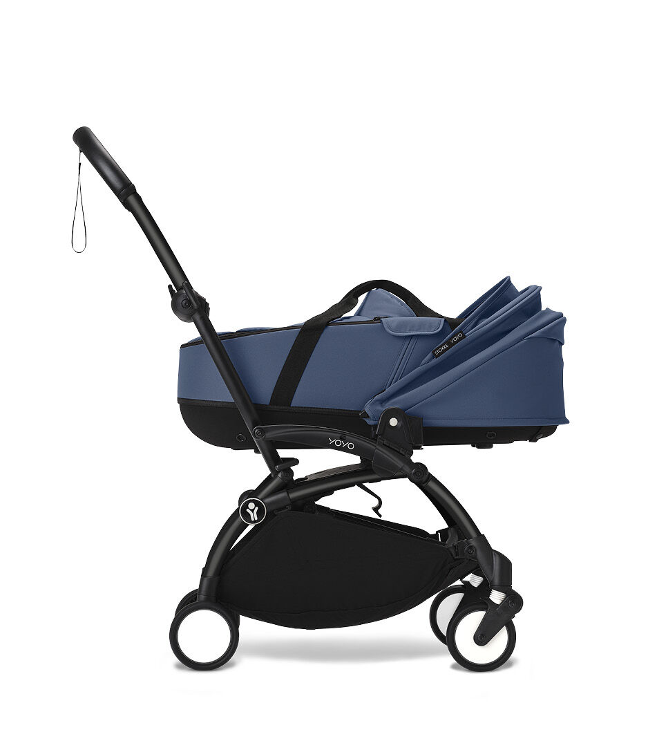 Stokke® YOYO3® Newborn Shell. Black Frame. Navy Blue. Canopy lowered. galery image 8